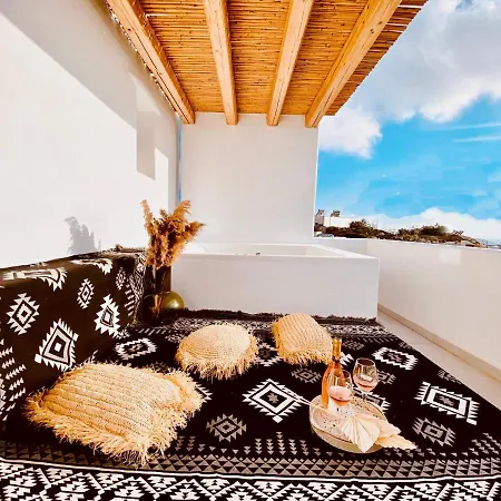 Adama Mykonos Boutique Hotel 4*