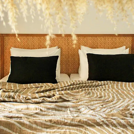 Adama Mykonos Boutique 4*