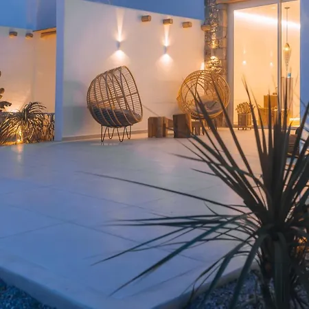 Adama Mykonos Boutique