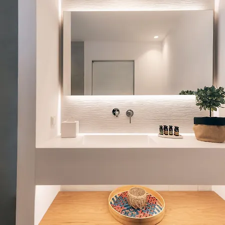 Adama Mykonos Boutique 4*