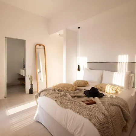 Adama Mykonos Boutique 4*