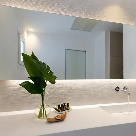 Adama Mykonos Boutique Отель 4*