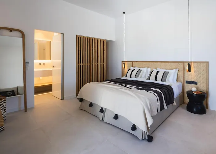 Adama Mykonos Boutique Hotel 4*