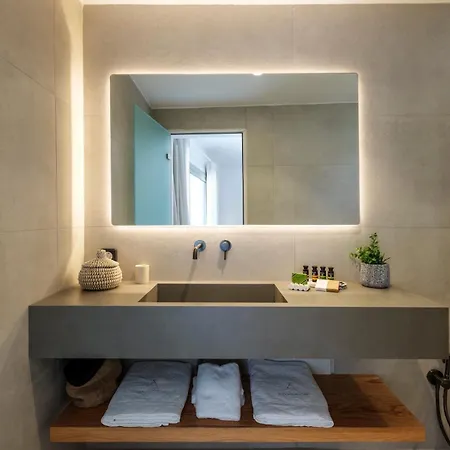 Adama Mykonos Boutique Otel 4*
